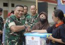 Kapusjarah TNI Serahkan Sembako kepada Masyarakat